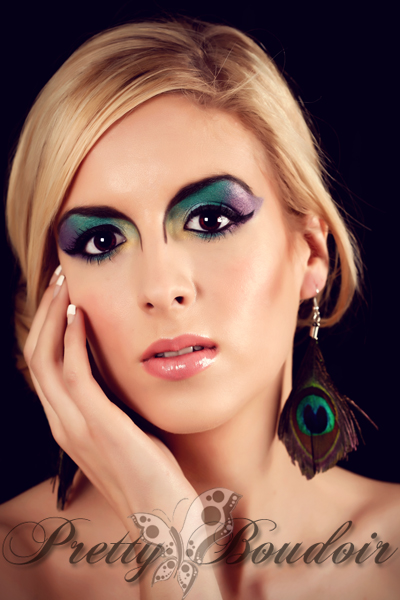 make-up; peacock feathers; boudoir; glamour